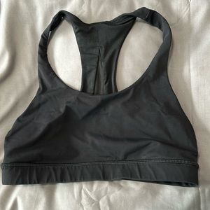 Lululemon black bra size 6